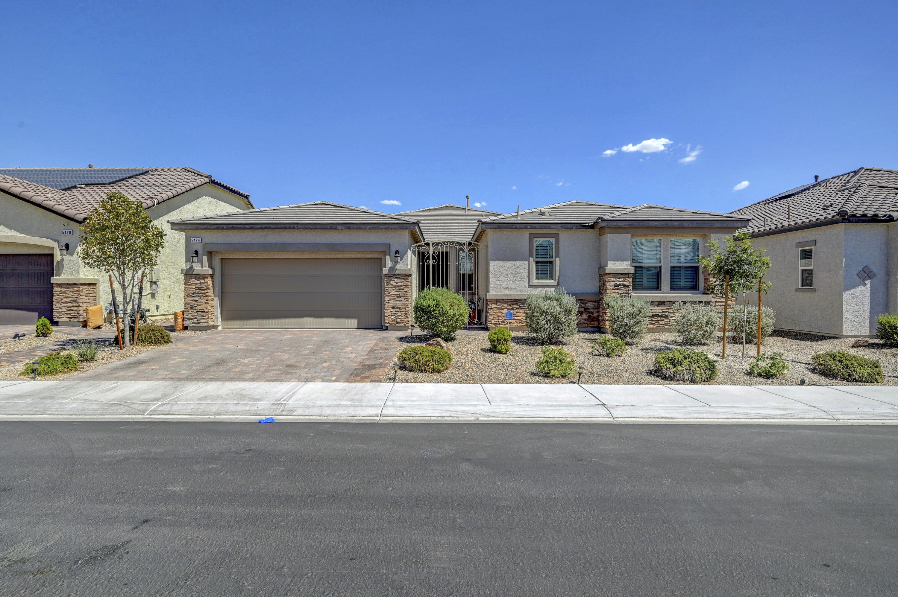 5424 Kamilla Raen St